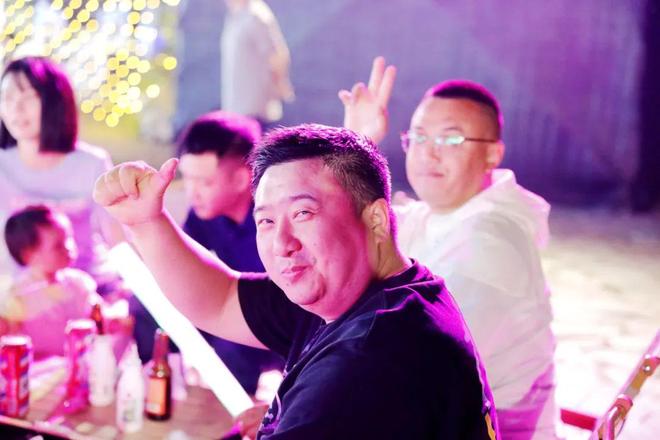 场大田星空音乐会好治愈ag九游会登录新津这(图10)