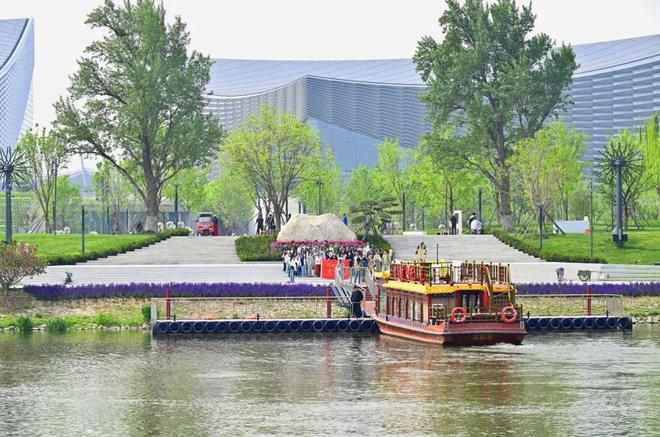 ：三大+书市+特色小镇打卡文旅新地标J9九游会120小时玩转副中心-2(图2)