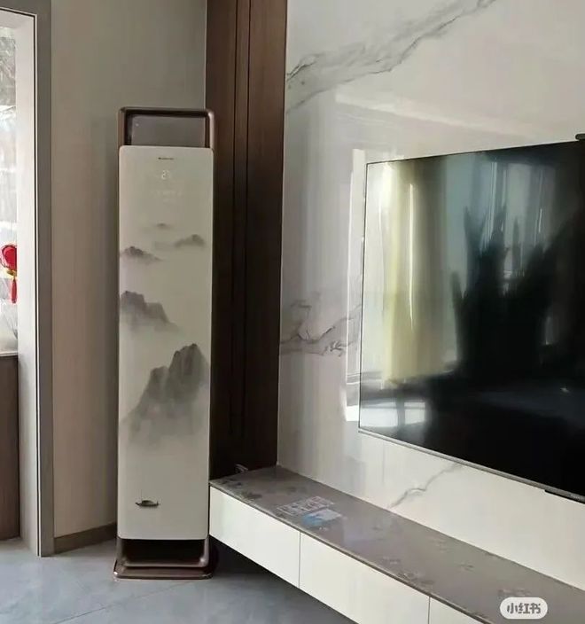 空调”曝光网友：比玫瑰款更让人绷不住！九游会真人游戏第一品牌董明珠“老人味(图9)