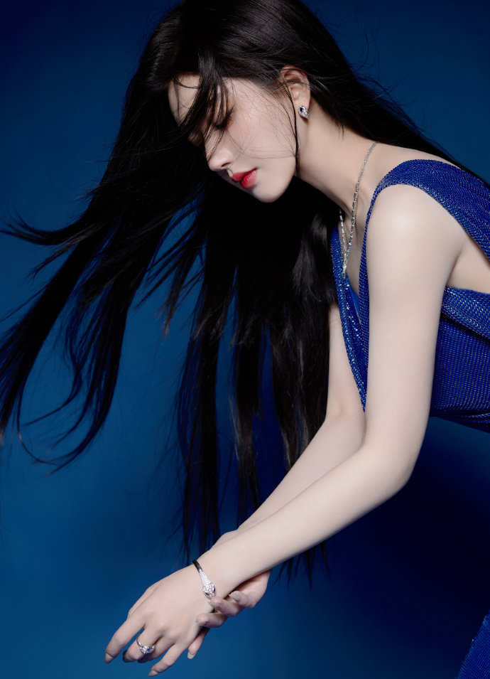 庭中文字幕不卡 MBA智库j9九游会登录